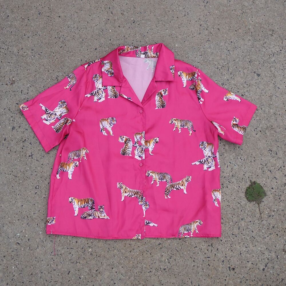 SHEIN Pink Tiger Graphic Animal Print Satin Short Sleeve Button Up Blouse Size S
